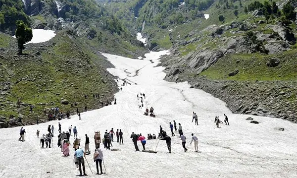 Chandanwari snow point